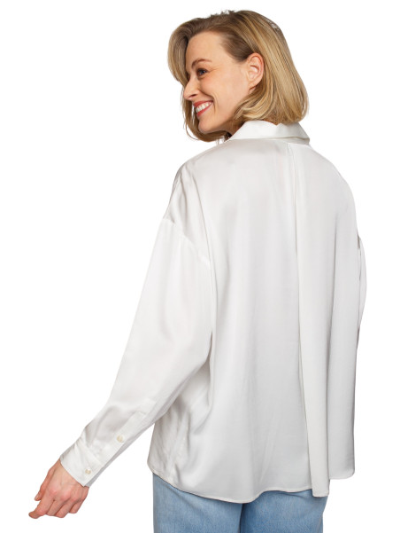 Damenbluse 8410 von Emily van den Bergh