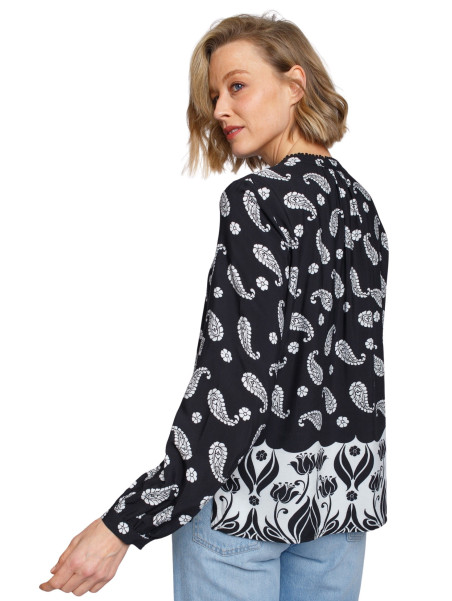 Damenbluse 8363 von Emily van den Bergh