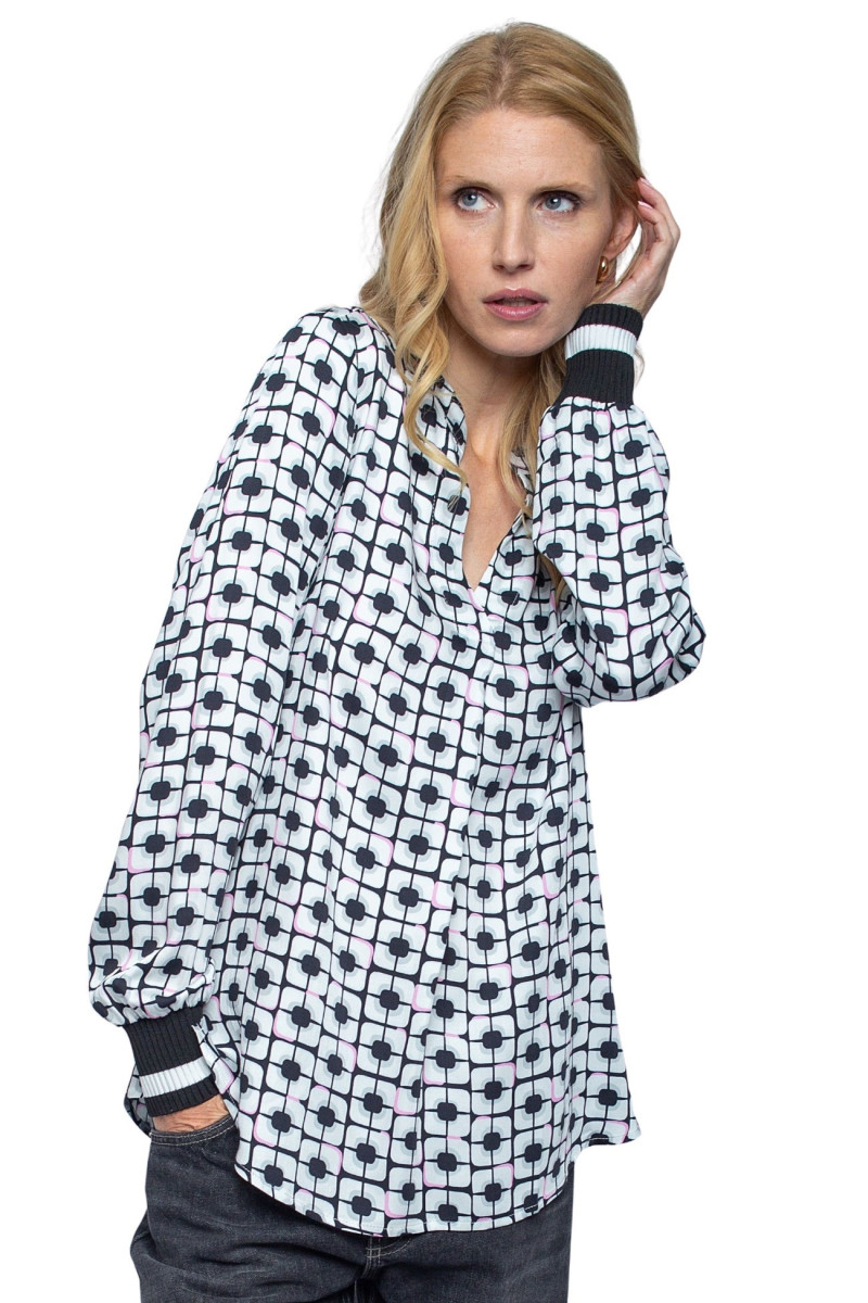 Damenbluse 8752-520 von Emily van den Bergh